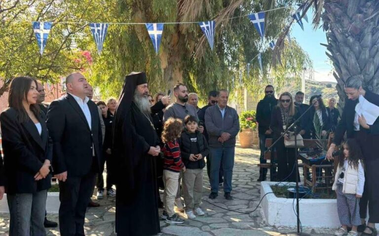 Κρήτη | Tίμησαν τους εκτελεσθέντες από τους ναζί κατοίκους της Μιαμού- Στην εκδήλωση η Ελένη Βατσινά