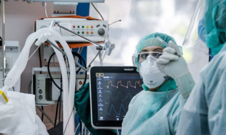 Μάχη για τη ζωή 22χρονου μετά από απόπειρα κατάποσης ολόκληρου μπέργκερ