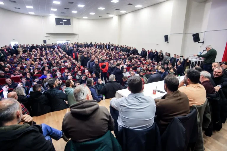 Στο σταυροδρόμι διαλόγου και κλιμάκωσης οι αγρότες μετά τη σύσκεψη στη Νίκαια