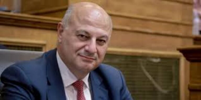 Τσιάρας προς αγρότες: «Η κυβέρνηση απάντησε – ο διάλογος περνά πλέον από τα μπλόκα»