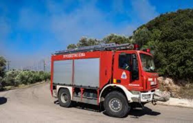 «Έκρηξη φιάλης υγραερίου στη Νεάπολη Λακωνίας: Κιόσκι καφετέριας τυλίχτηκε στις φλόγες»