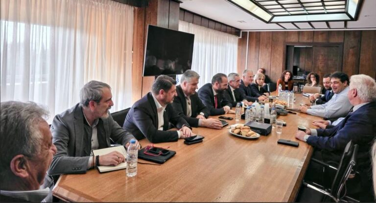 Κρήτη | Ο Νέος Κώδικας Αυτοδιοίκησης στη συνάντηση του Υπουργού Εσωτερικών με τους Περιφερειάρχες