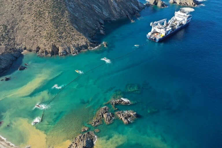 Ελάφρυνση 3,7 δισ. ευρώ για τους καταναλωτές έως το 2034 από τις ηλεκτρικές διασυνδέσεις του ΑΔΜΗΕ