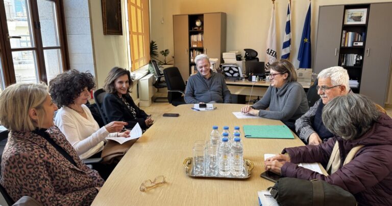 Κρήτη | Η αναπτυξιακή προοπτική της Βικελαίας Δημοτικής Βιβλιοθήκης στο επίκεντρο συνάντησης στη Λότζια