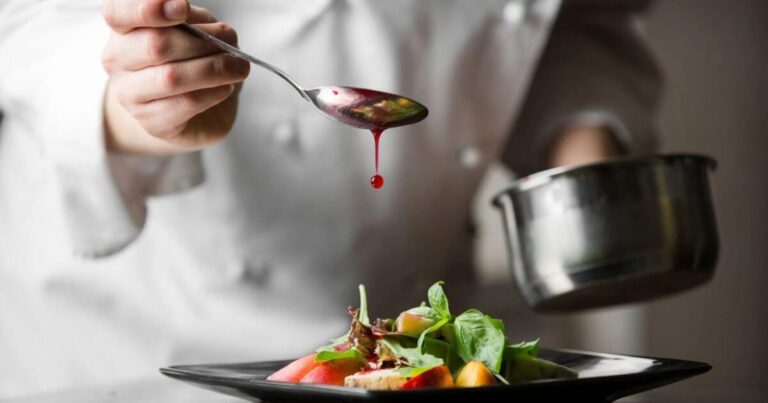 Ευρωπαϊκή Περιφέρεια Γαστρονομίας 2026: Σεμινάριο για τα παραδοσιακά γλυκά από τη Λέσχη Αρχιμαγείρων Κρήτης