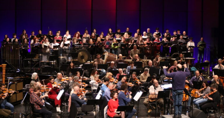 Κρήτη | 500 μαθητές και μαθήτριες παρακολούθησαν το εκπαιδευτικό πρόγραμμα του ΠΣΚΗ και τη συναυλία λατρευτικής μουσικής ρέκβιεμ των Μότσαρτ και Παπάνα