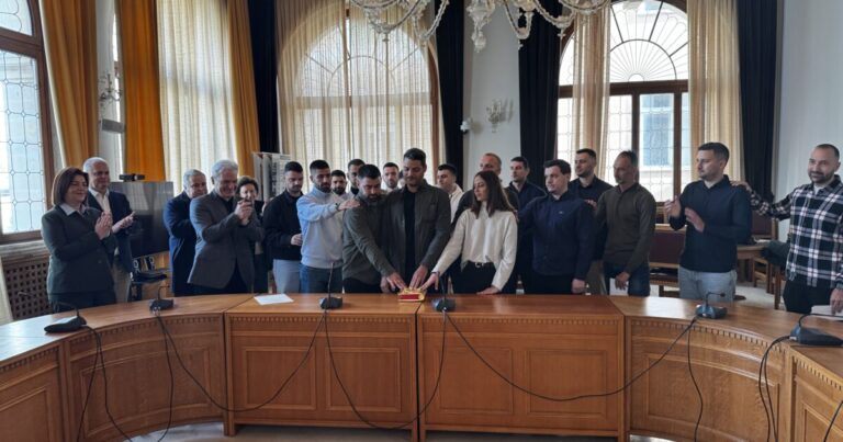 Κρήτη | Ορκίστηκαν 17 Δημοτικοί αστυνομικοί στο Ηράκλειο