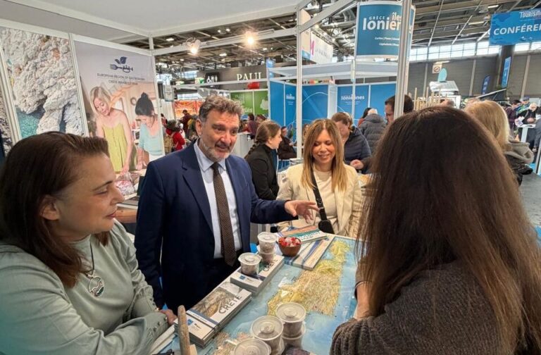 Σταθερά στις προτιμήσεις των Γάλλων η Κρήτη – Αναδείχθηκε Γαστρονομική Περιφέρεια της Ευρώπης για το 2026 | Photos