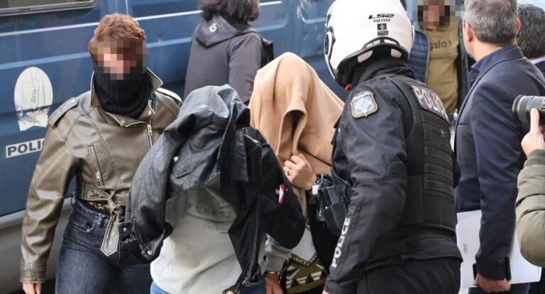 Προφυλακίστηκαν οι δύο μεσάζοντες για το κύκλωμα εμπορίας ανθρώπων στο Ηράκλειο – Σε εξέλιξη οι απολογίες εργοδοτών