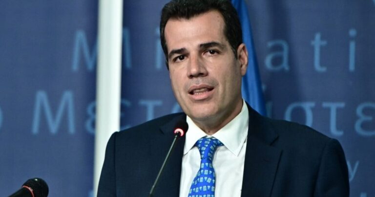 Τι απάντησε ο Θάνος Πλεύρης στον Δήμο Ηρακλείου για τη δημιουργία δομής προσωρινής φιλοξενίας μεταναστών