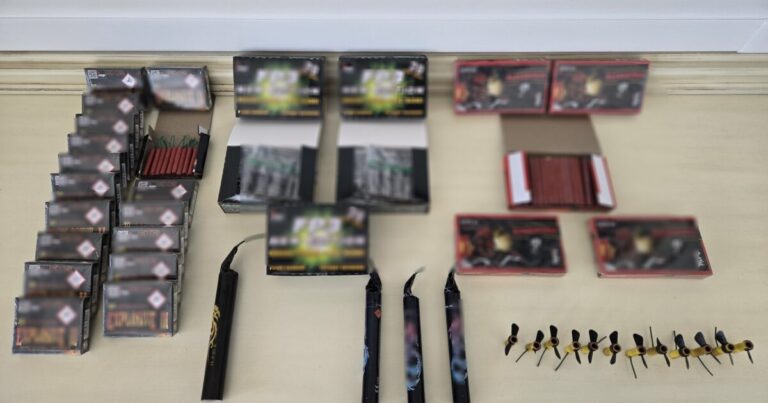 Κρήτη | Χειροπέδες σε 44χρονη – 736 κροτίδες βρήκαν στην κατοχή της