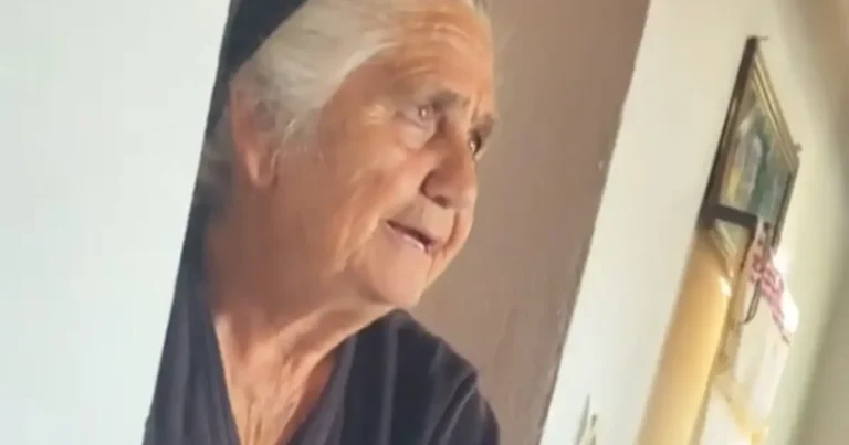 Κρητικιά γιαγιά προσπαθεί να σβήσει τατουάζ του εγγονού της στο χωριό – «Τι είναι το κάρμα;»