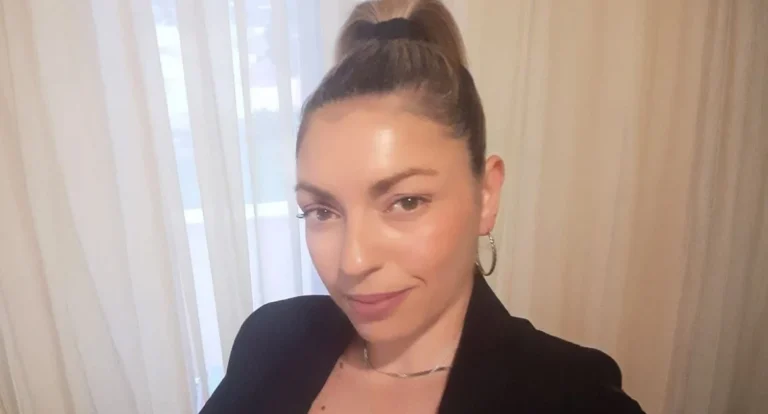 Γυναικοκτονία 43χρονης: “Σε ποιον μιλούσε ο δολοφόνος στο κινητό μετά τη δολοφονία;” – Υποψίες για συνεργό από τους συγγενείς