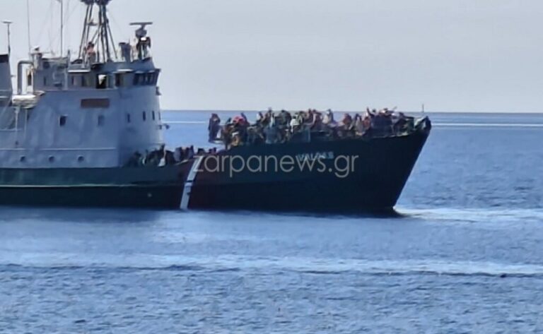 Κρήτη | Τριπλή επιχείρηση διάσωσης μεταναστών: Έφτασαν 94 άτομα μέσα σε λίγες ώρες