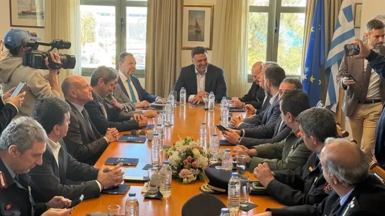 Στον Οργανισμό Λιμένος Ηρακλείου ο Κικίλιας: «Η Κρήτη αποτελεί πρώτη προτεραιότητα για την κυβέρνηση»