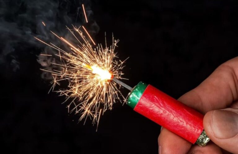 Πάσχα χωρίς βεγγαλικά: Μία κίνηση που βρίσκει ολοένα και περισσότερους υποστηρικτές στην Κρήτη