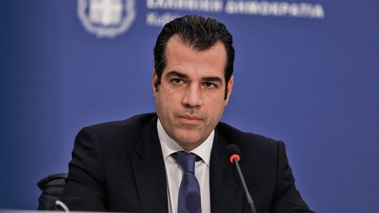 Πλεύρης από Κρήτη για μεταναστευτικές ροές: Το καλοκαίρι δεν βλέπω μειώσεις όπως στο Ανατολικό Αιγαίο